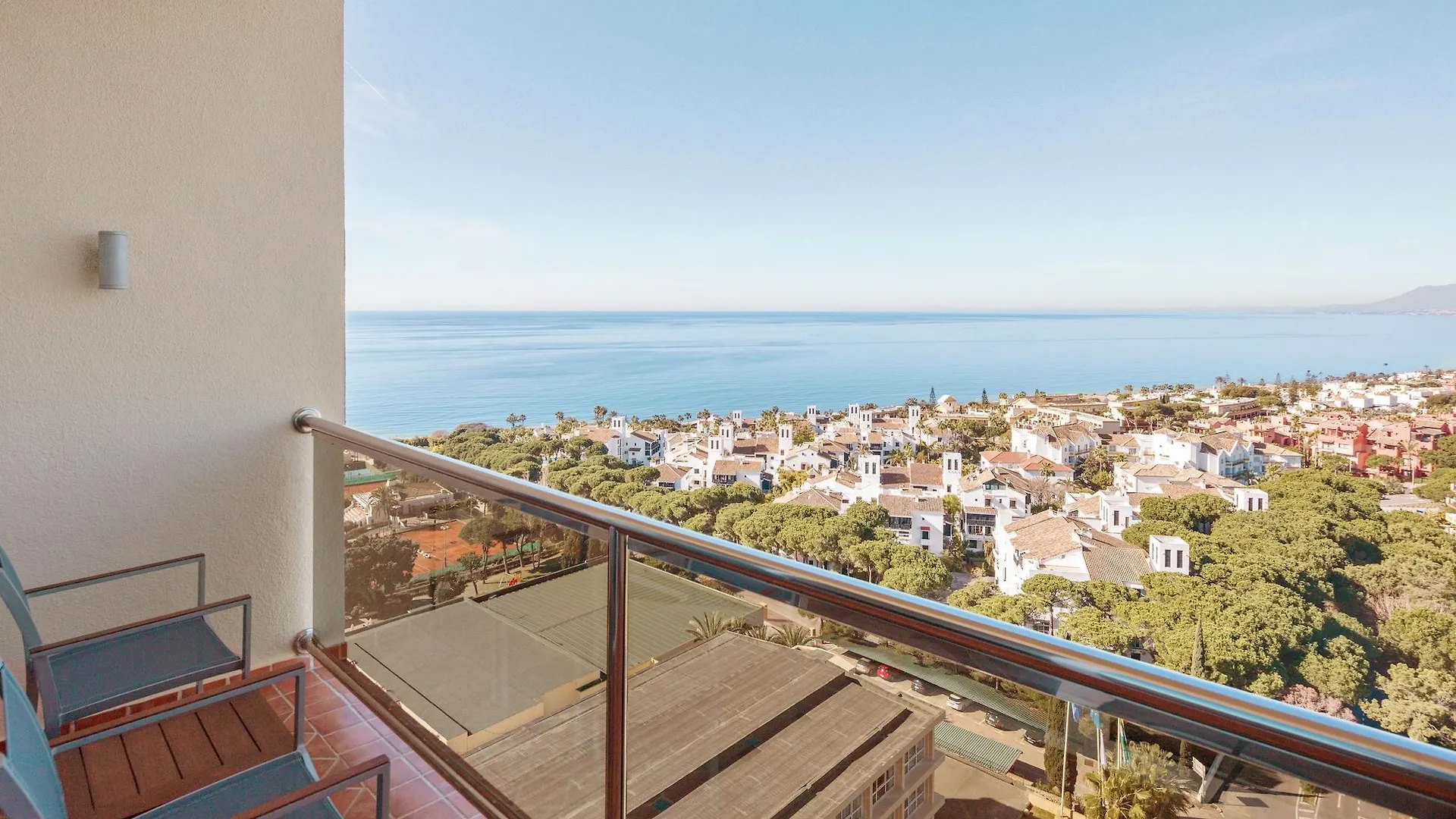 Deluxe Villas Don Carlos Resort Марбелья
