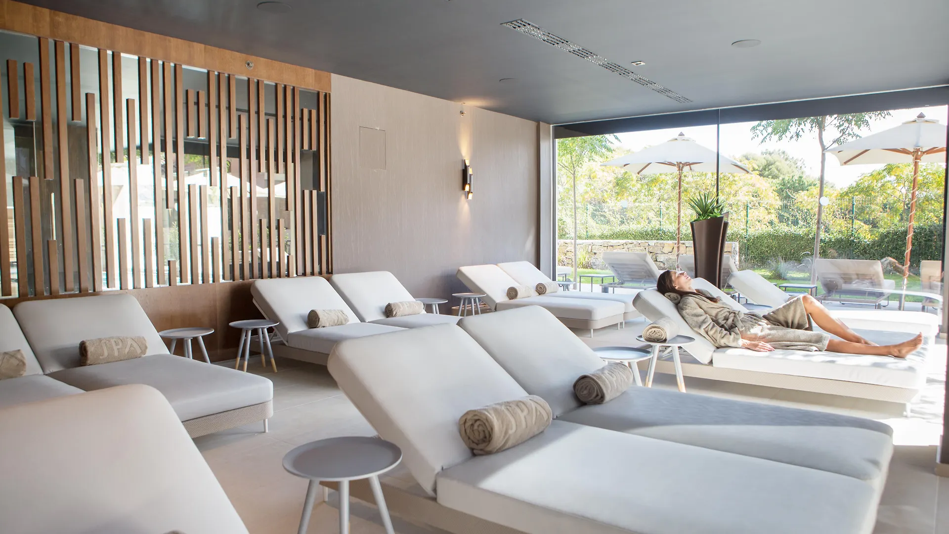 Deluxe Villas Don Carlos Resort Марбелья