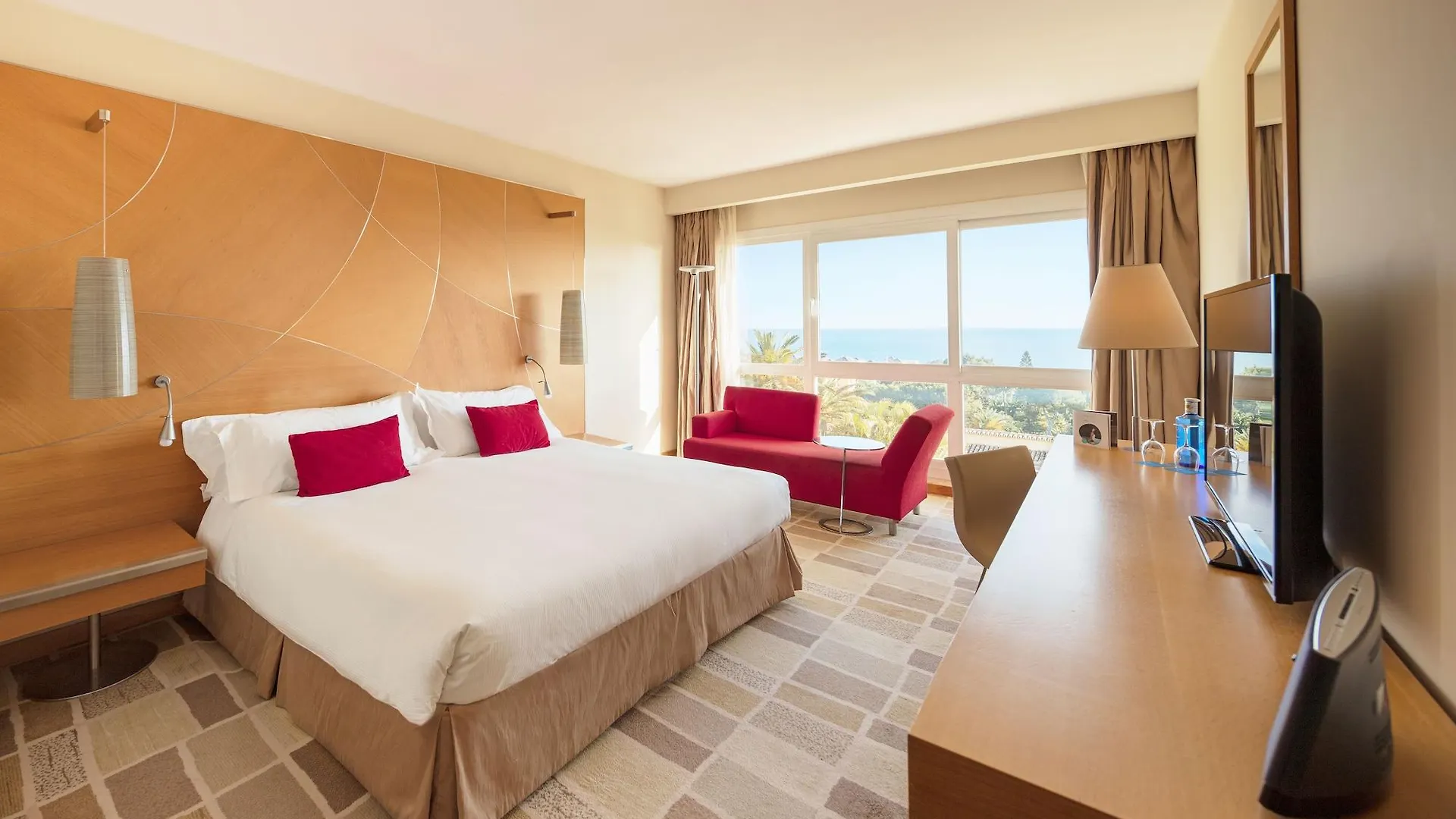 Deluxe Villas Don Carlos Resort Марбелья